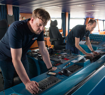 Radio Holland Engineers at work